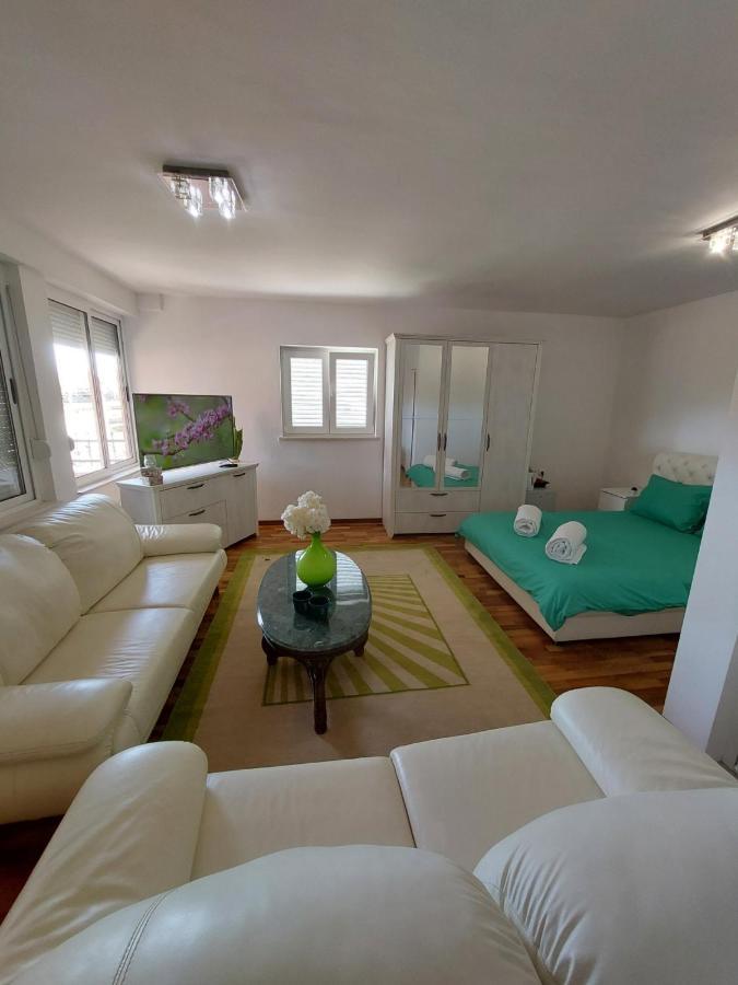 Apartment Andric 2 Trebinje Exterior photo